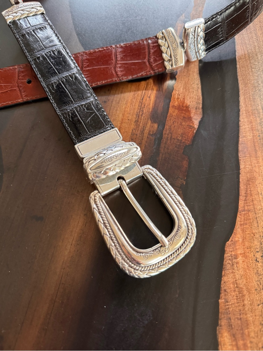 Brighton Two-Tone Croc-Embossed Leather Belt - Black & Brown Size 34 - Picture 4 of 10